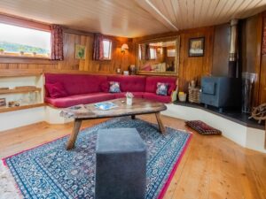 Woonkamer authentiek schip - Belvilla Zandmeren Kerkdriel